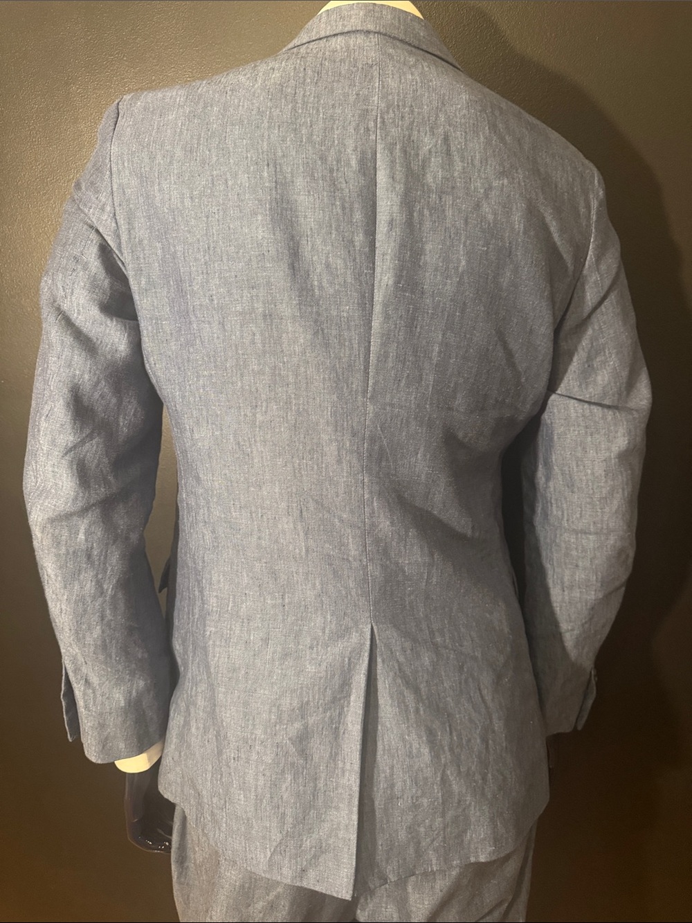 Banana Republic Slim Light Blue Linen Two-Button Suit - Picture 5 of 7
